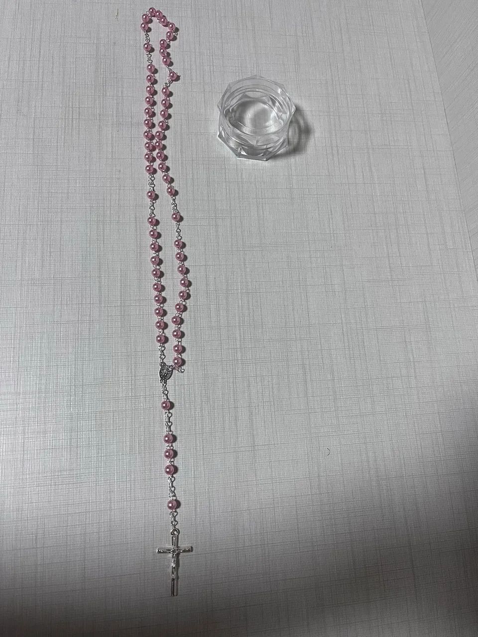 terço rosa maior com caixinha  delicado e ideal para presente - Foto 3