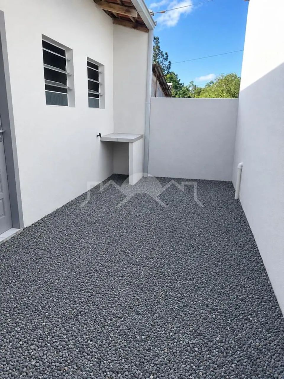 CASA EM TERRENO COMPARTILHADO EM VOLTA REDONDA - Foto 2