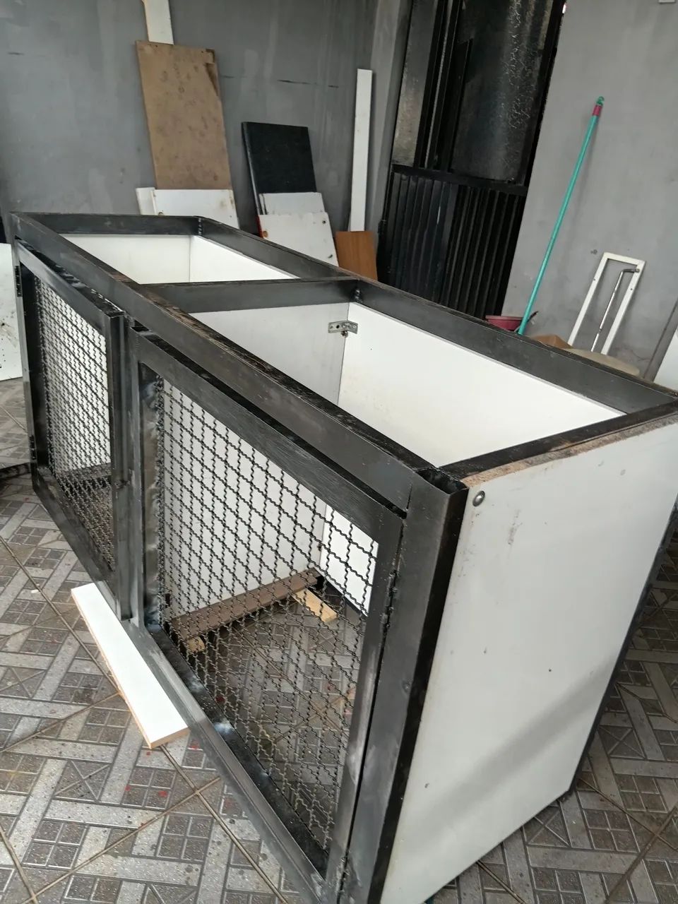 Balcão de ferramentas semi pronto - Foto 2