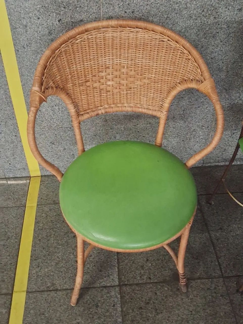 Cadeira em ferro para Jardim ou Varanda 