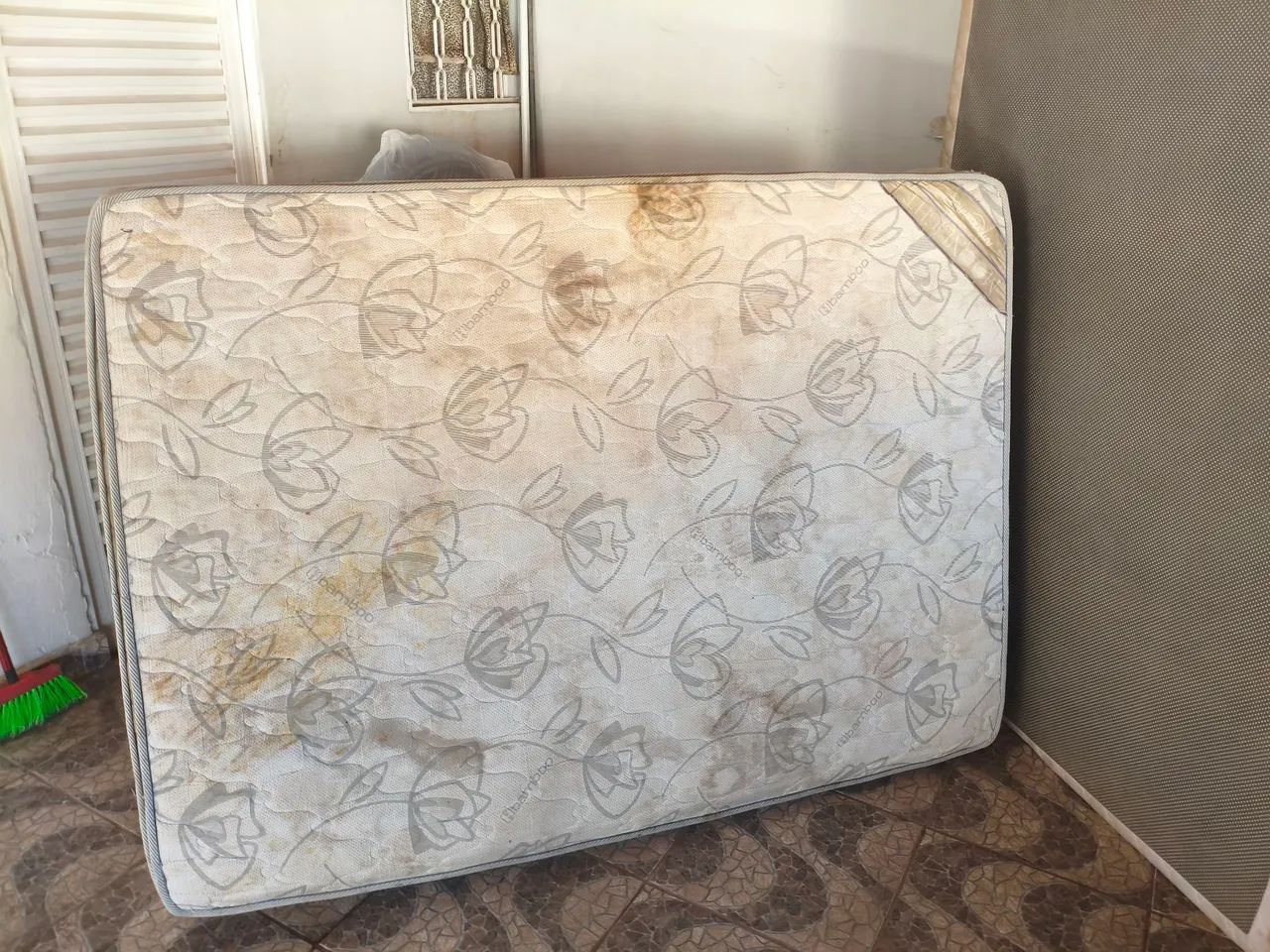 Cama casal box + colchão  - Foto 4