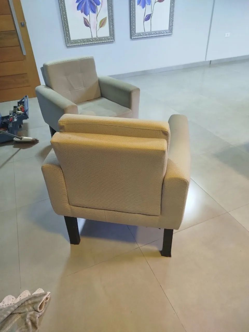 Poltronas de tecido branco 2 unidades  - Foto 5
