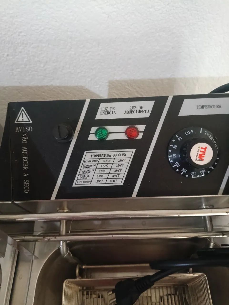 Fritadeira elétrica,  nunca usada - Foto 2