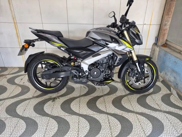 Bajaj 400 - 2026 - Foto 3