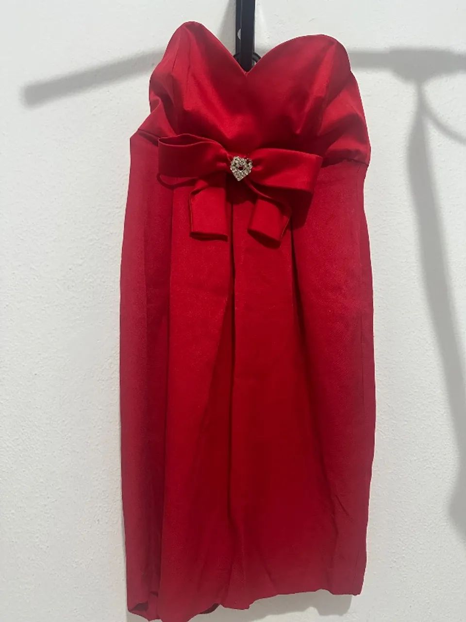 Vestido de festa curto vermelho