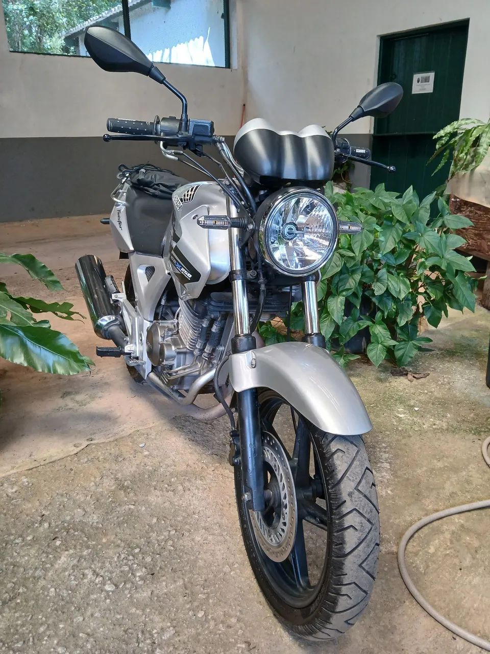 Cbx twister 