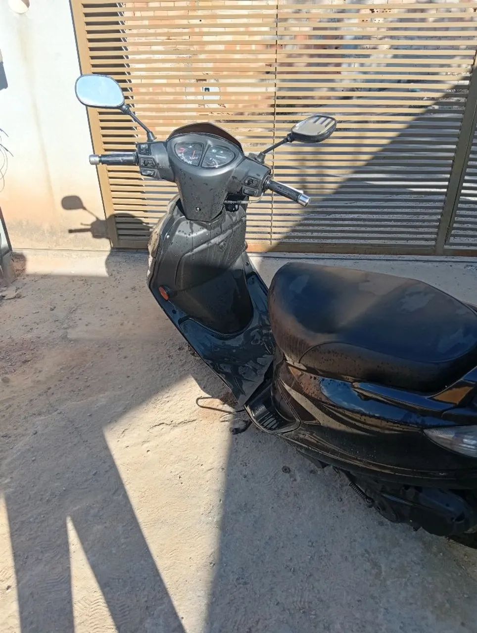 Suzuki Burgman  - Foto 3