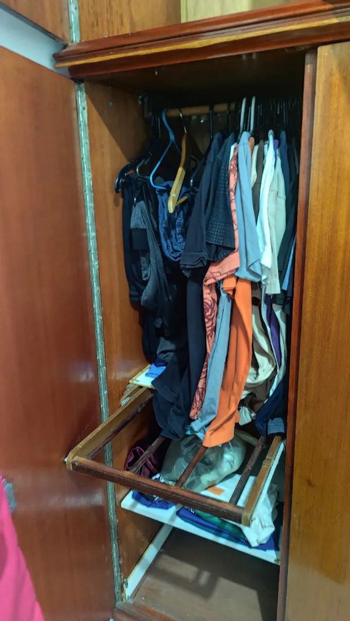 Guarda roupa madeira maciça  - Foto 3