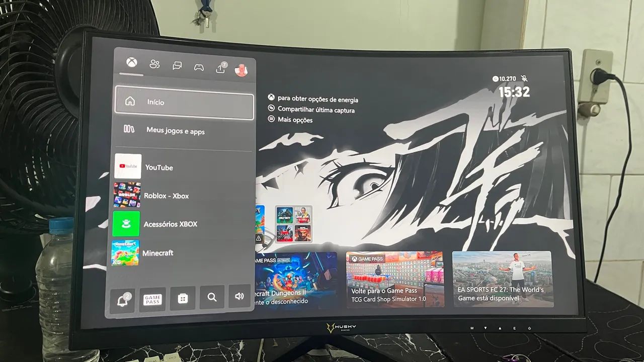 Monitor husky