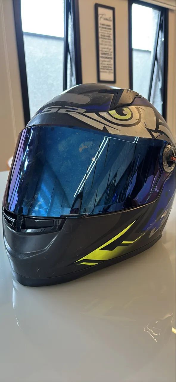 Capacete moto