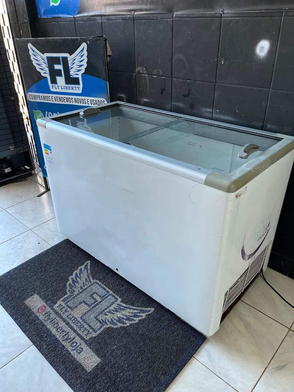 FREZER HORIZONTAL  EXPOSITOR  2 PORTAS VIDRO  500 LITROS 