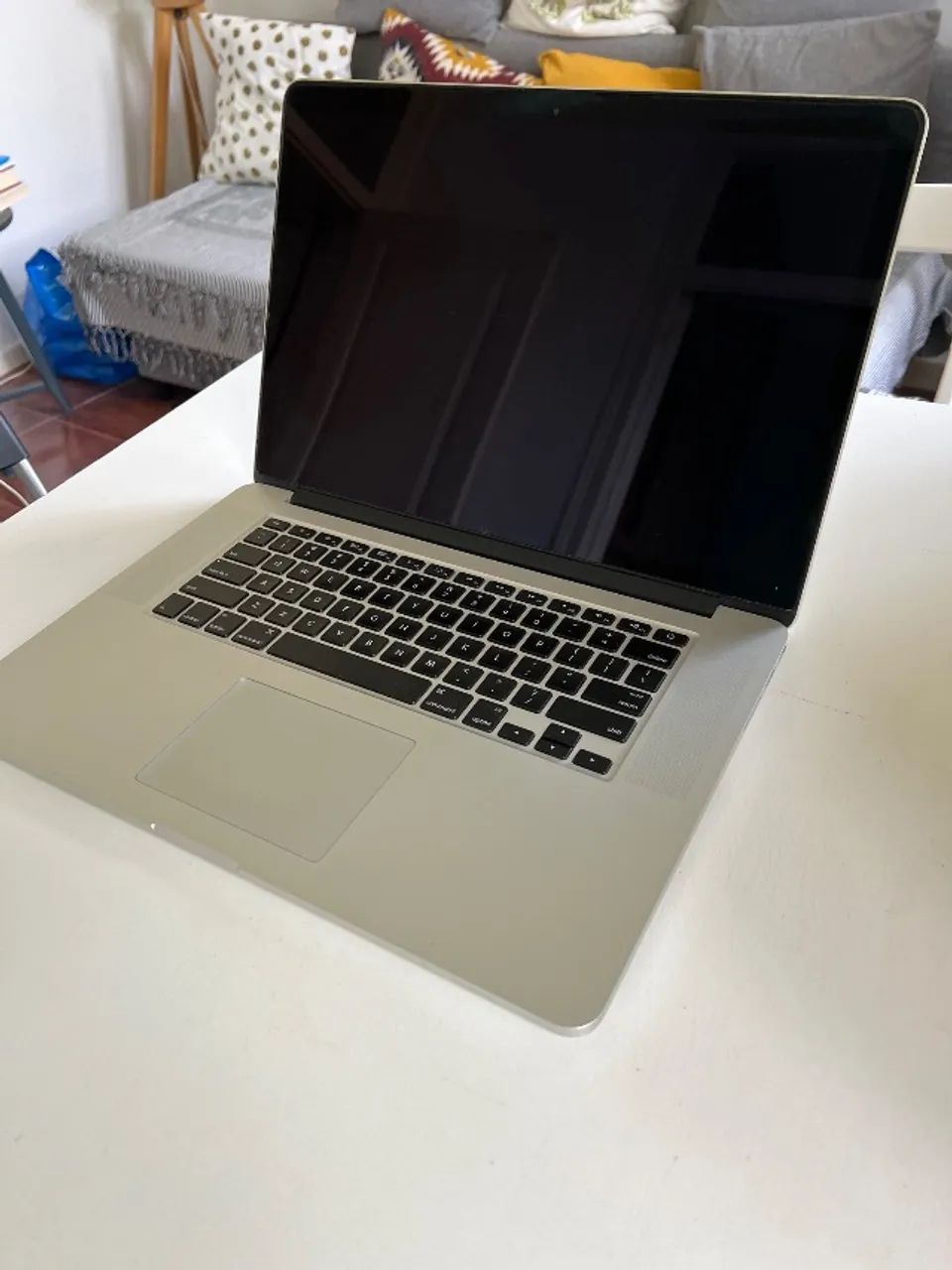 MacBook Pro Mid2015 1Tb SSD - Excelente estado, para profissionais