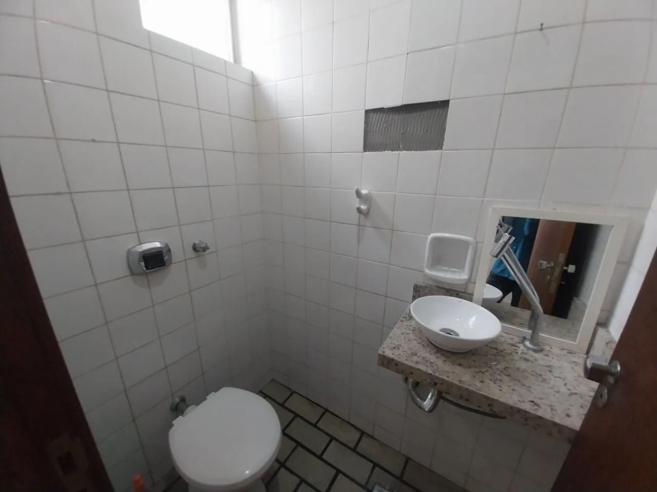 Sala comercial para venda no bairro Lourdes, BH - Foto 5