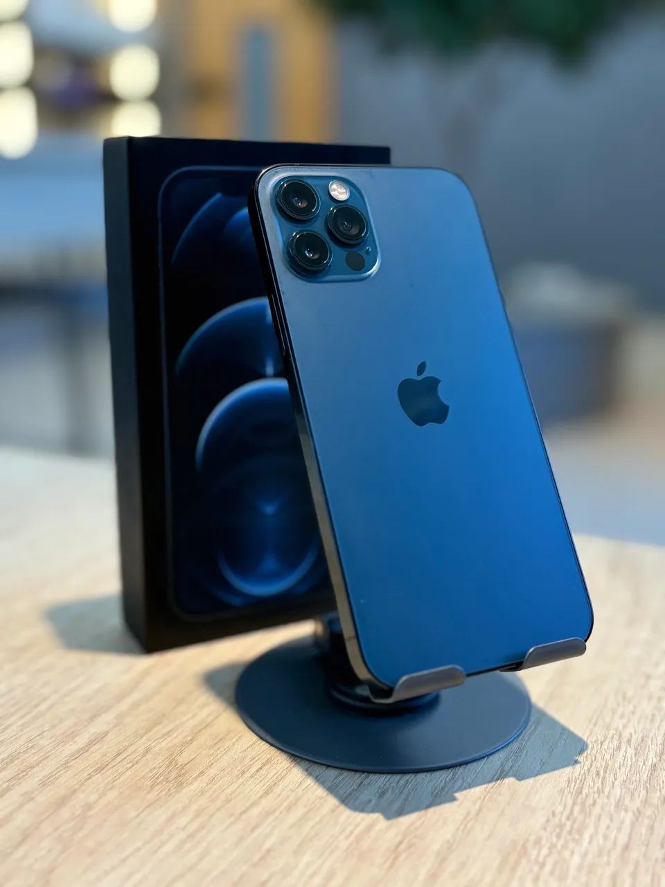 iPhone 12 Pro 256GB Azul - Seminovo - Celulares e Smartphones