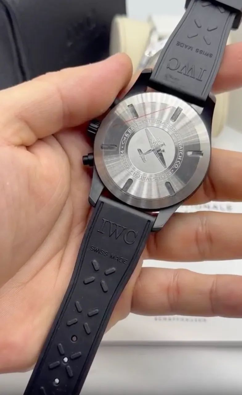 Relógio IWC Pilot Cronograph 43mm - Foto 2