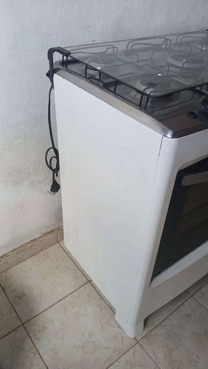 Fogão eletrolux 5bocas automático  - Foto 2