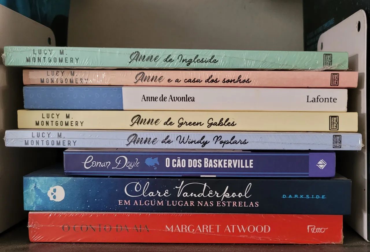 Lote de livros (posso vender separado)