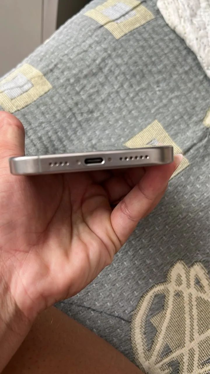 iPhone 16 pro max titânio  - Foto 3