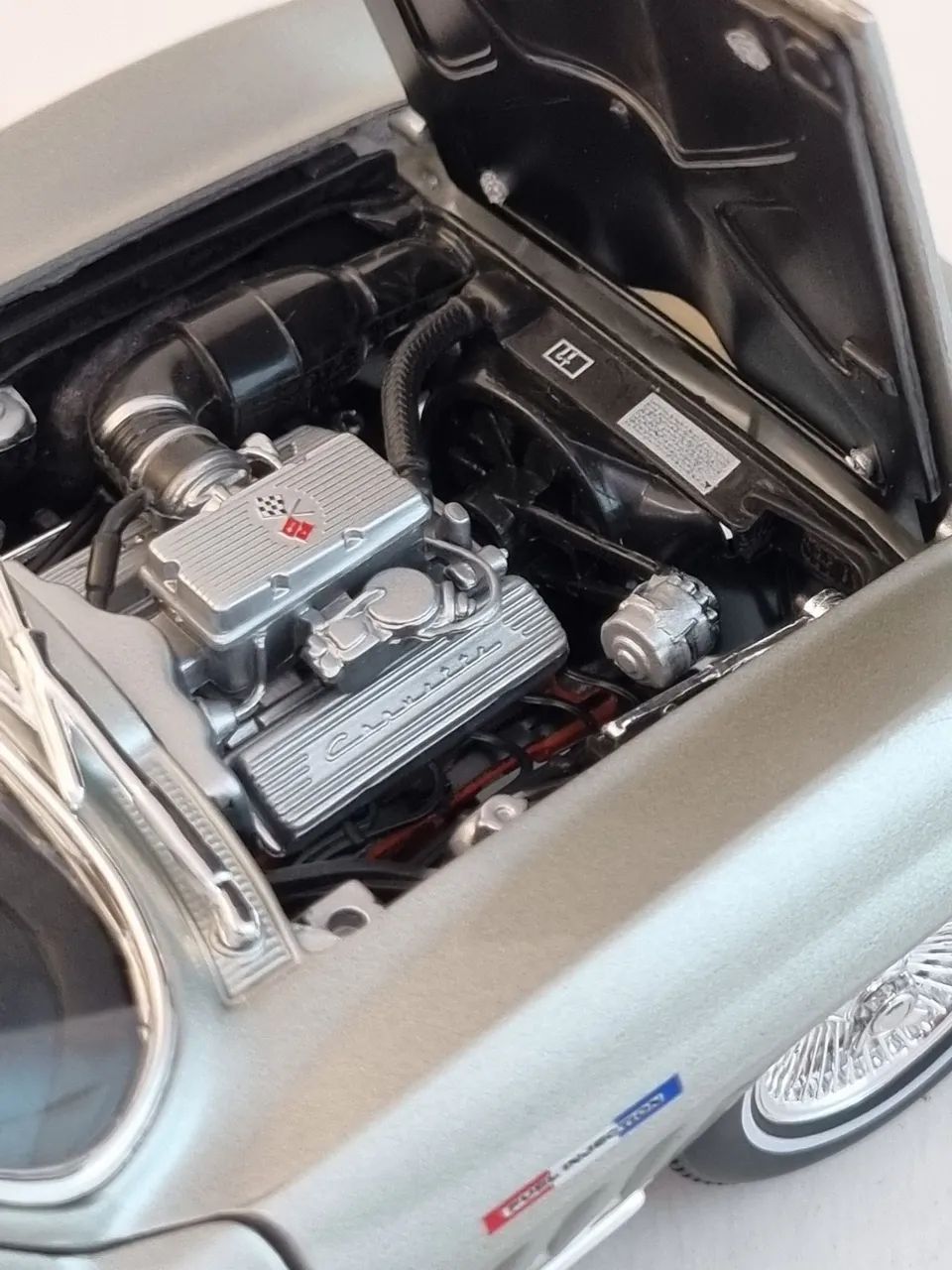 1965 Chevrolet Corvette Sting Ray 1:18 Maisto  - Foto 4