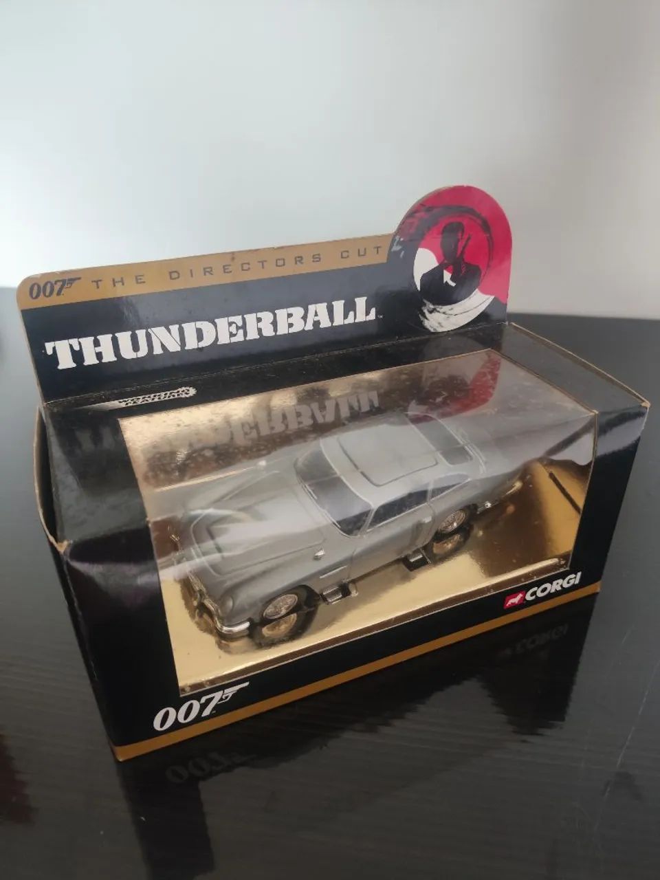 Miniatura Thunderball 007 da Corgi escala 1/32 - Foto 2