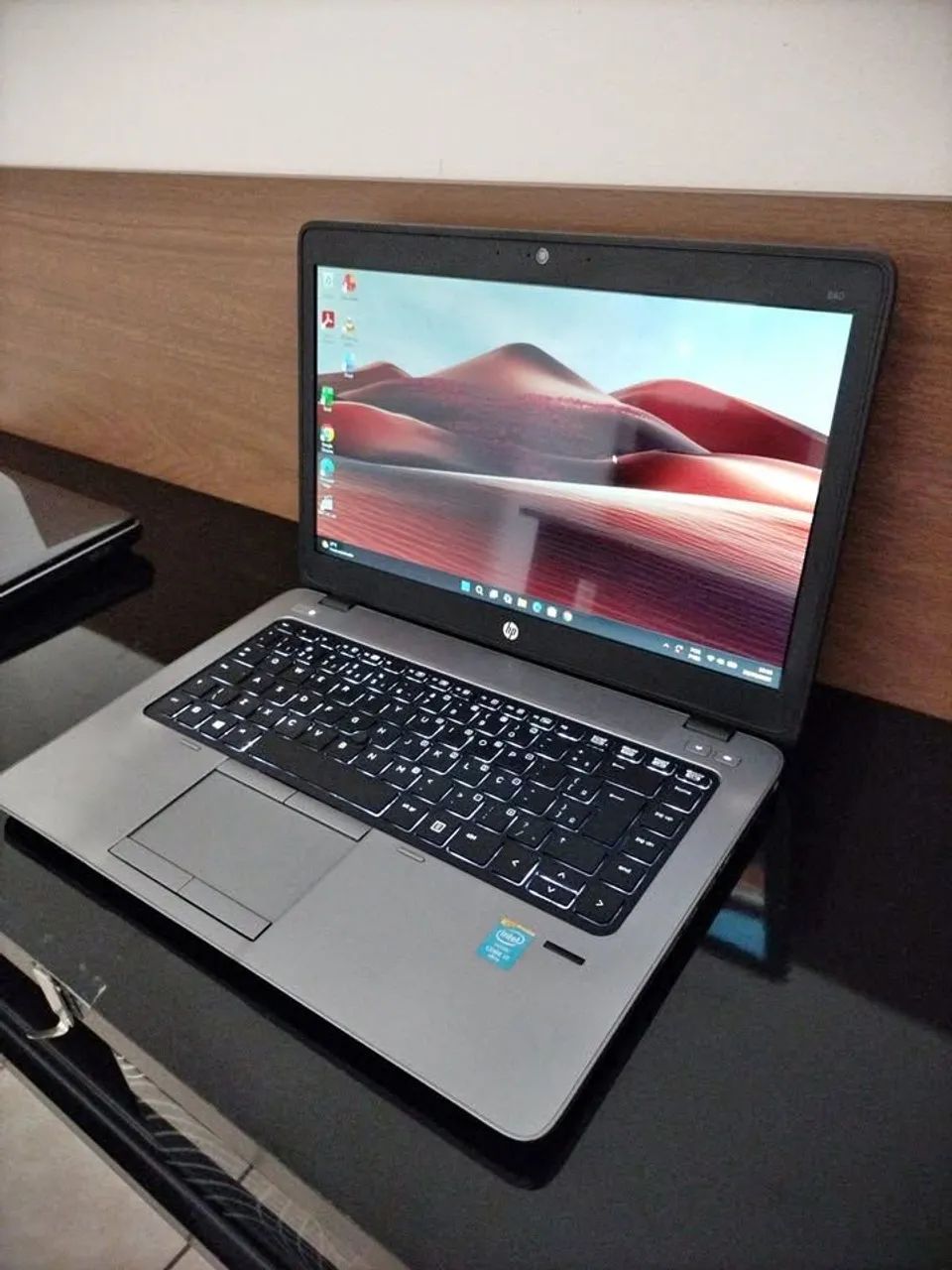 Notebook HP i7 EliteBook com placa de vídeo, SSD de 256 GB, 8 de ram, Win 11 