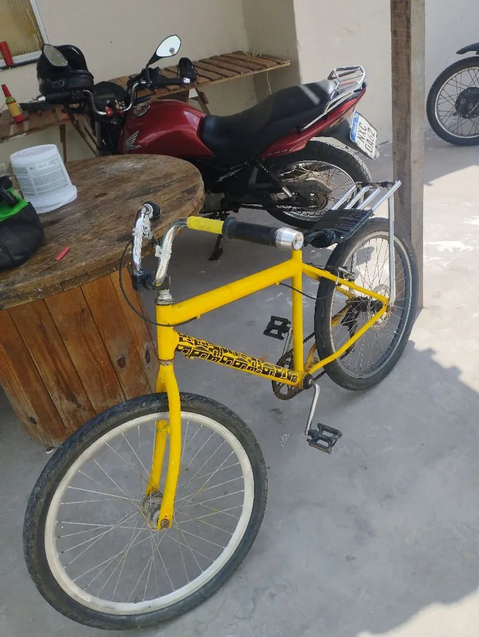 Bicicleta aro 24 pra venda 