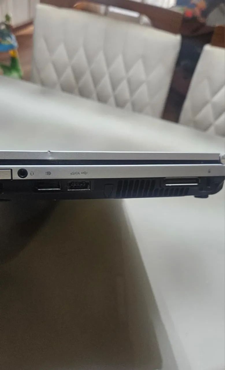 Windowsノート本体 EliteBook2560p EliteBook 2560p/CT Notebook PC Corei7 2620M/2.7G CTO標準構成 HP