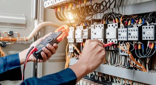 Técnico Emergência Elétrica 