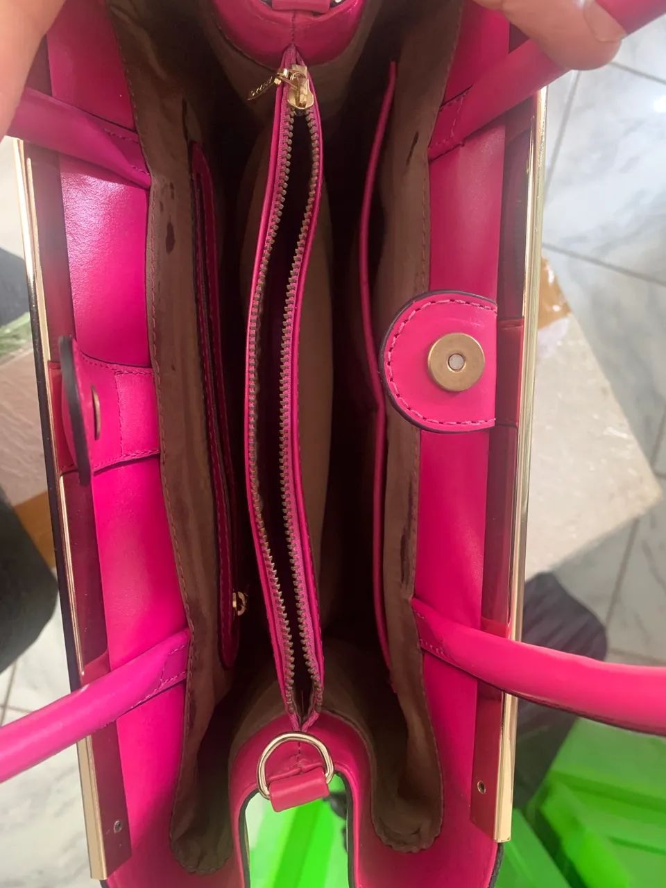 Bolsa de Couro Arezzo Rosa  - Foto 4