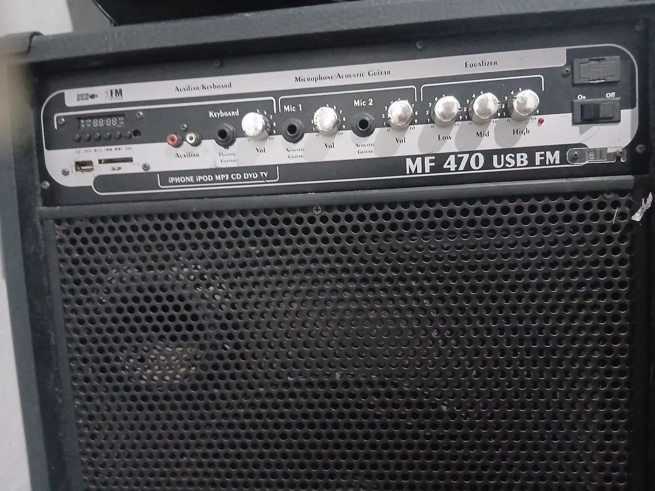 Caixa de som com adaptador de Bluetooth  - Foto 2