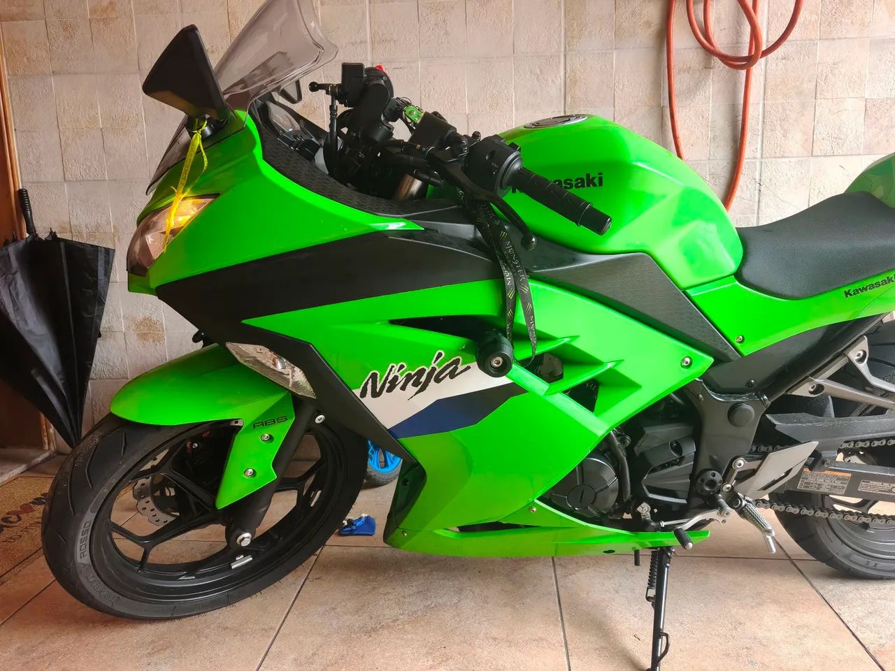 Ninja 300 2026 - Foto 2