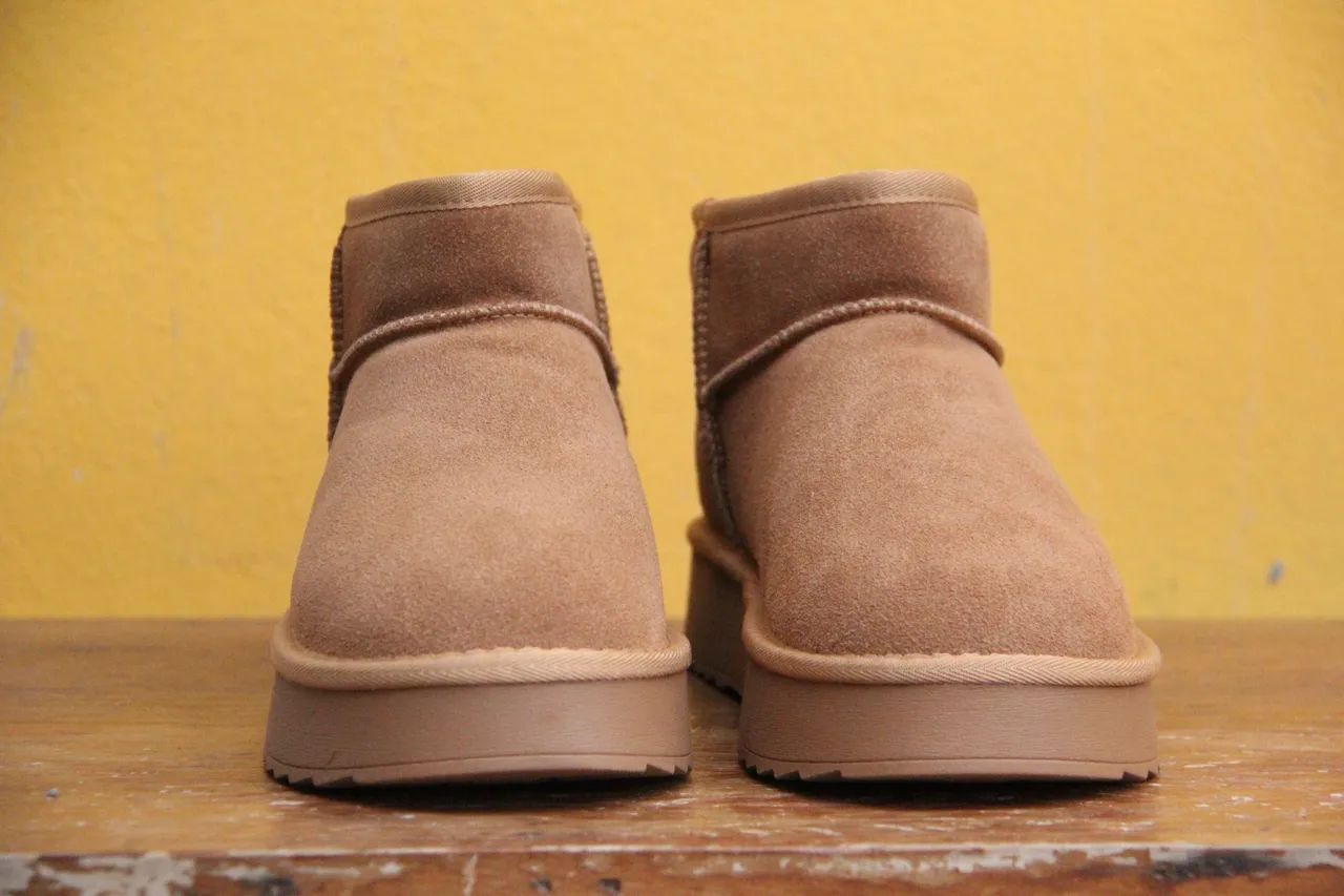 Bota em Camurça Caramelo Masculina