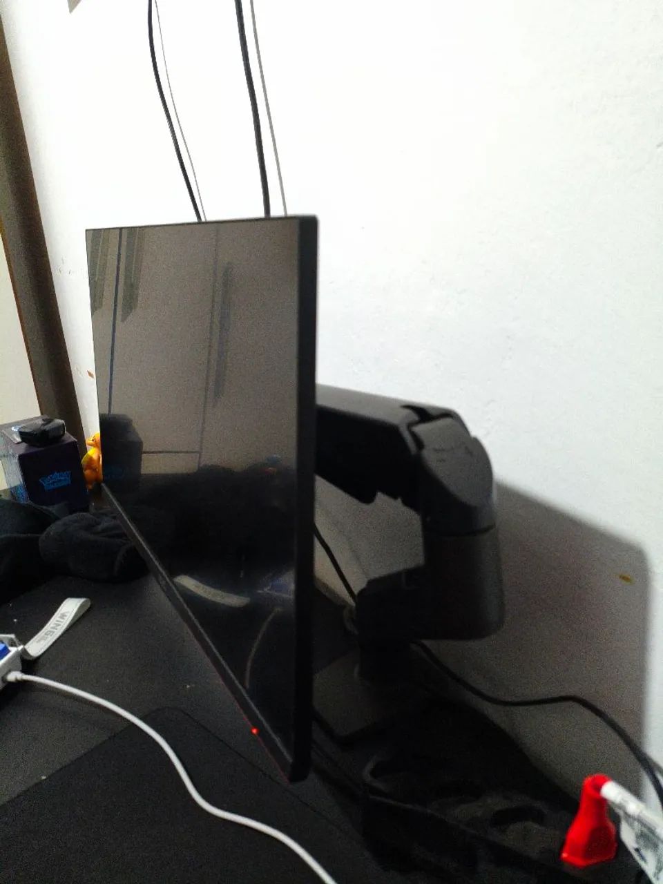 Monitor AOC 165hz 1ms 27 polegadas com suporte articulado  - Foto 4