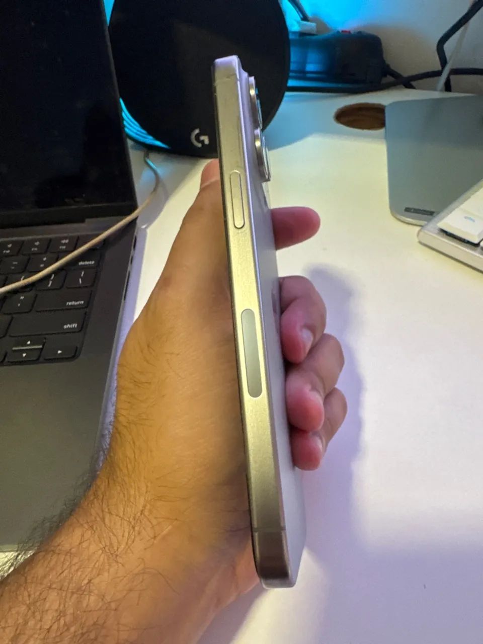 iPhone 15 Pro Max 256Gb ( super conservado e caixa original)  - Foto 2