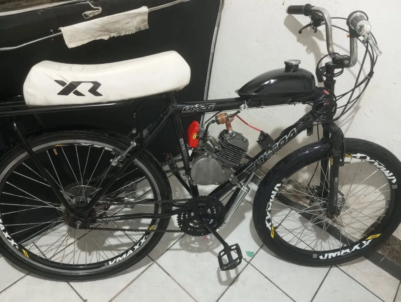 Vendo bicicleta motorizada 