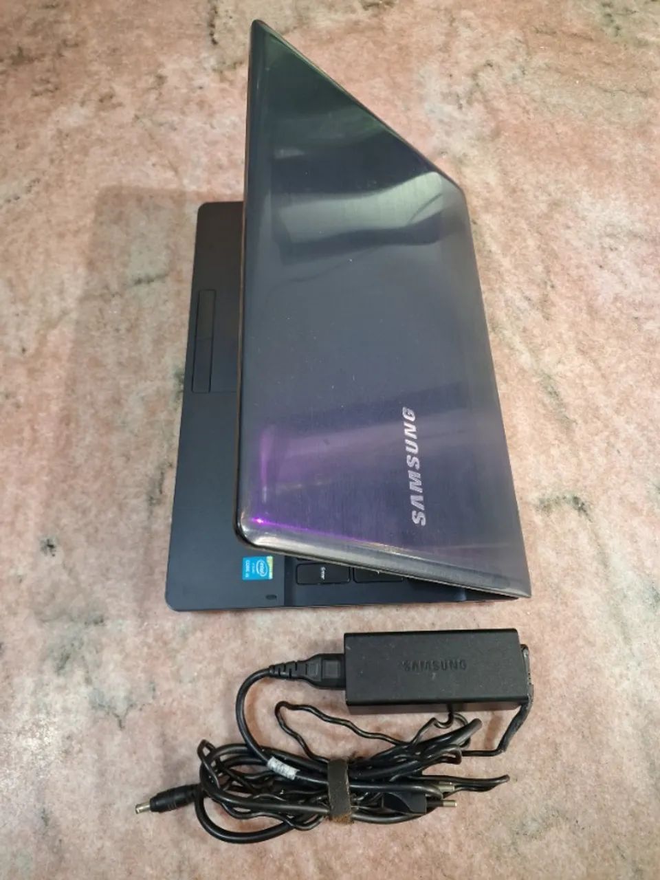 Notebook Samsung Book Core i5 - 8GB RAM - SSD 256GB - Placa de vídeo dedicada - Foto 3