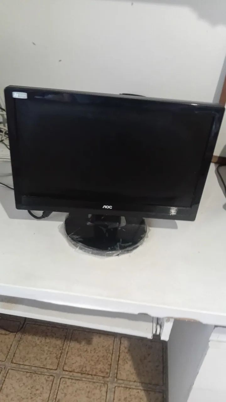 Monitor AOC led 15polegadas.