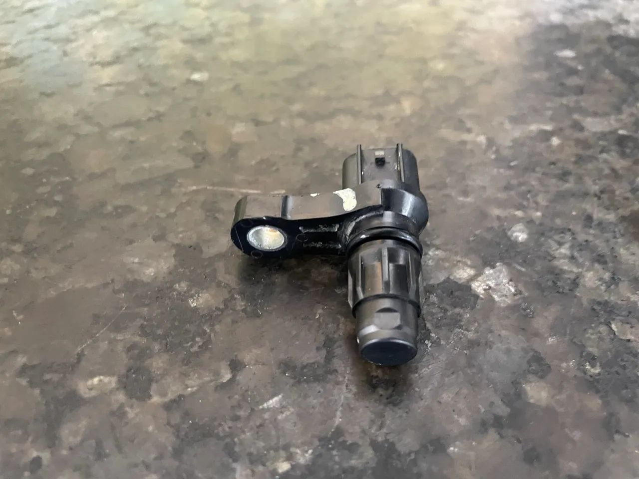 Sensor de velocidade caixa automática Etios  - Foto 3