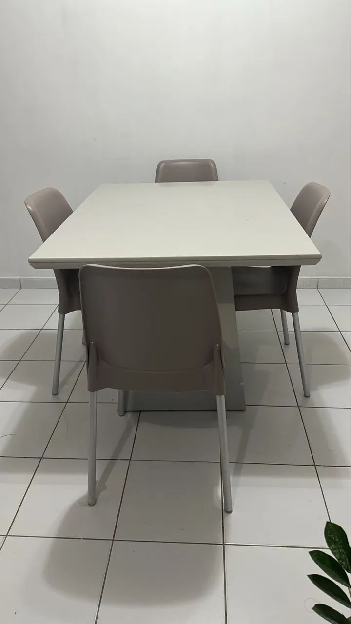 Dining Table65171914979714121