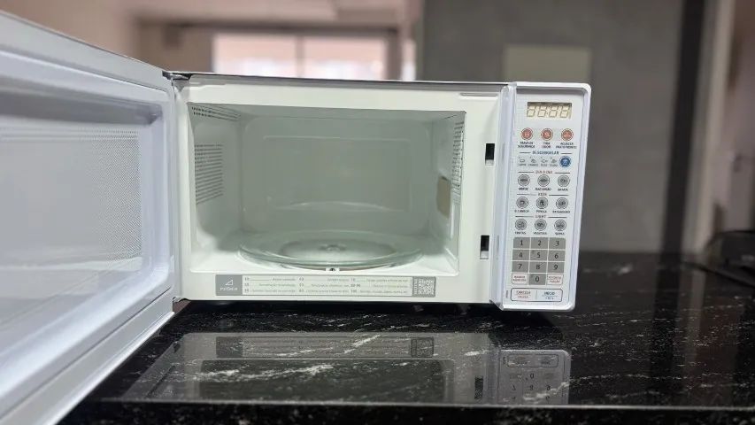 Microondas Electrolux MTO30 20L - Foto 2