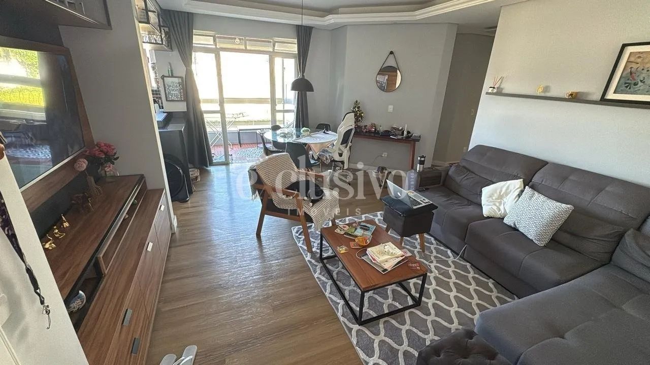 Apartamento 2 dormitórios em Coqueiros - Foto 2