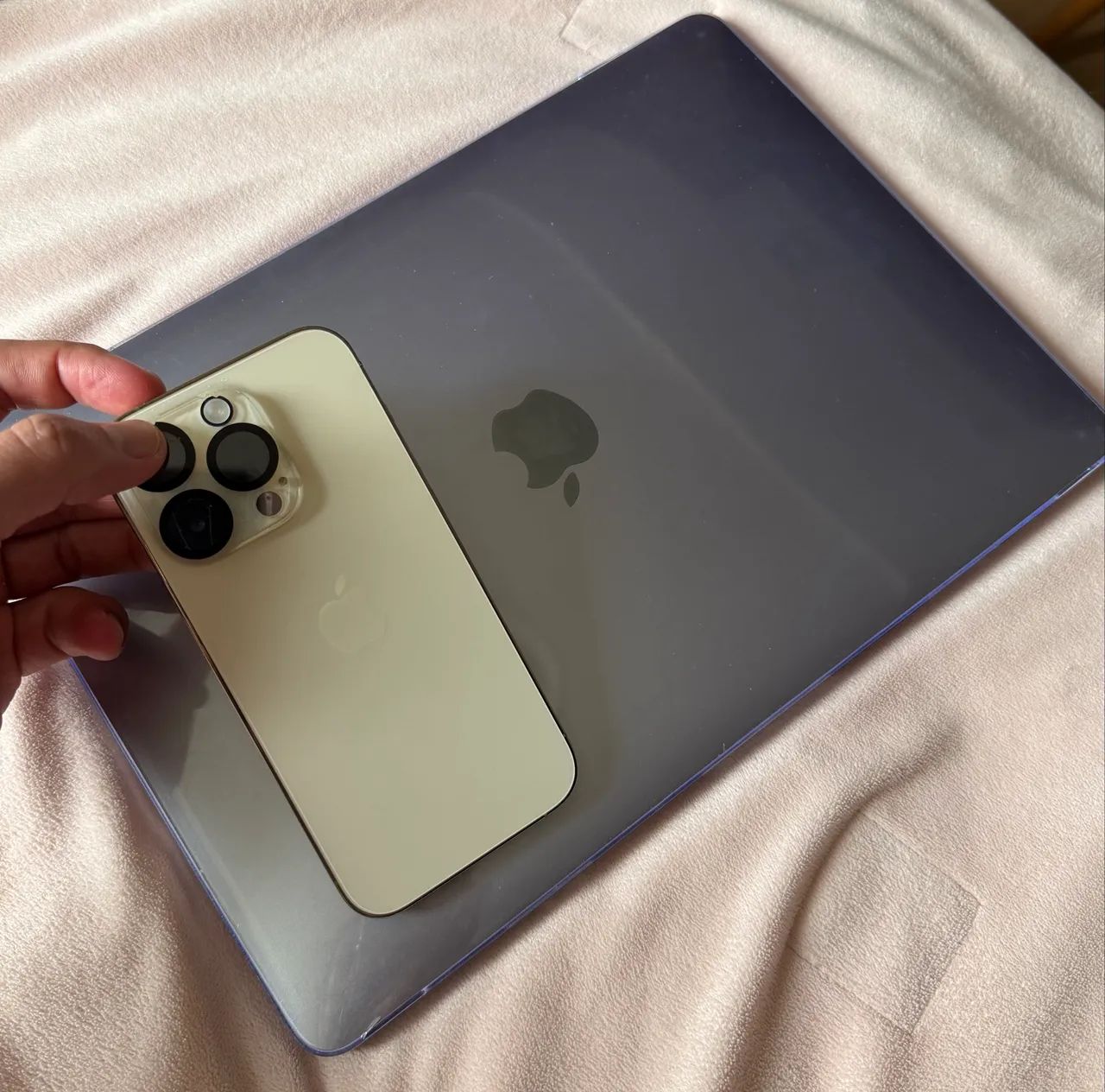 iPhone 14 Pro 256GB Gold - Impecável + NF - Celulares e