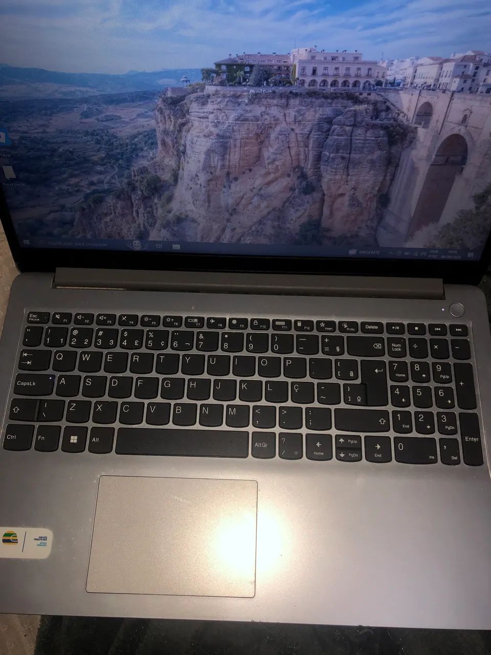 VENDO NOTEBOOK DA LENOVO SEMI NOVO, FUNCIONANDO PERFEITAMENTE - Foto 4