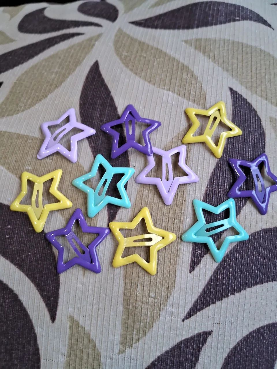 KIT COM 10 PRESILHAS DE ESTRELA
