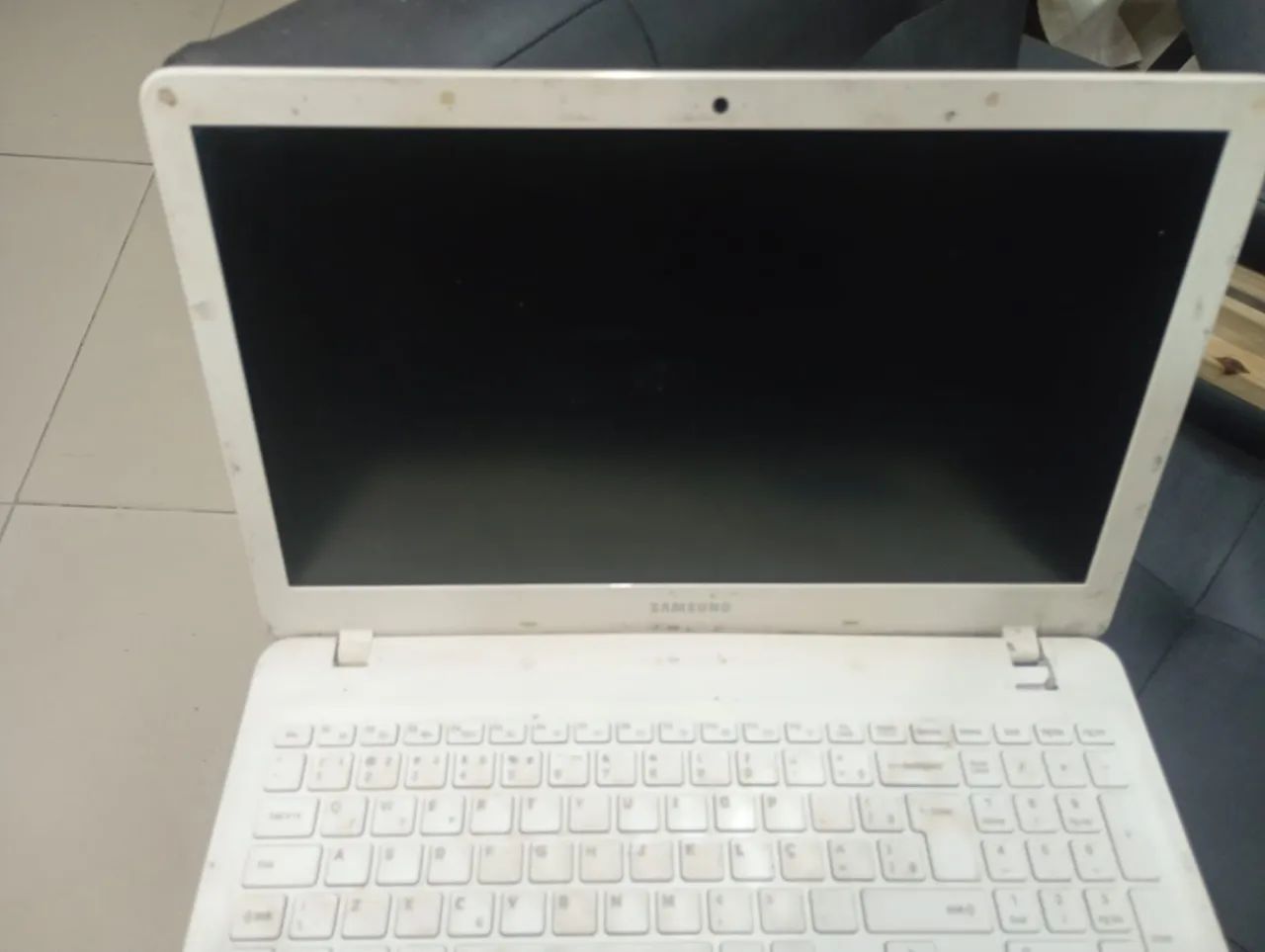 Notebook Samsung 300E5l-KF2br aproveitar peças 