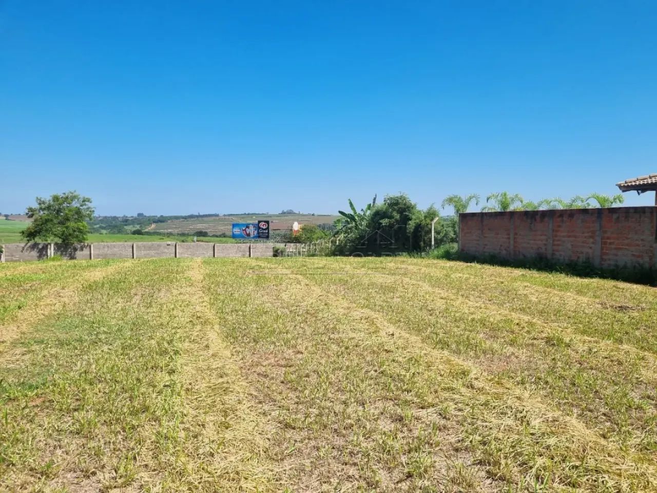 Lote amplo em condomínio tranquilo próximo a Bauru.