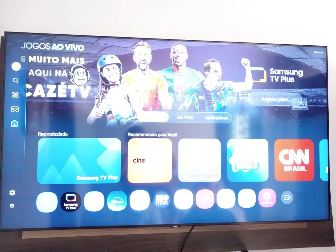 Tv 65 polegadas smart 4k Samsung , pouco tempo de uso , ainda está com os plásticos  - Foto 2