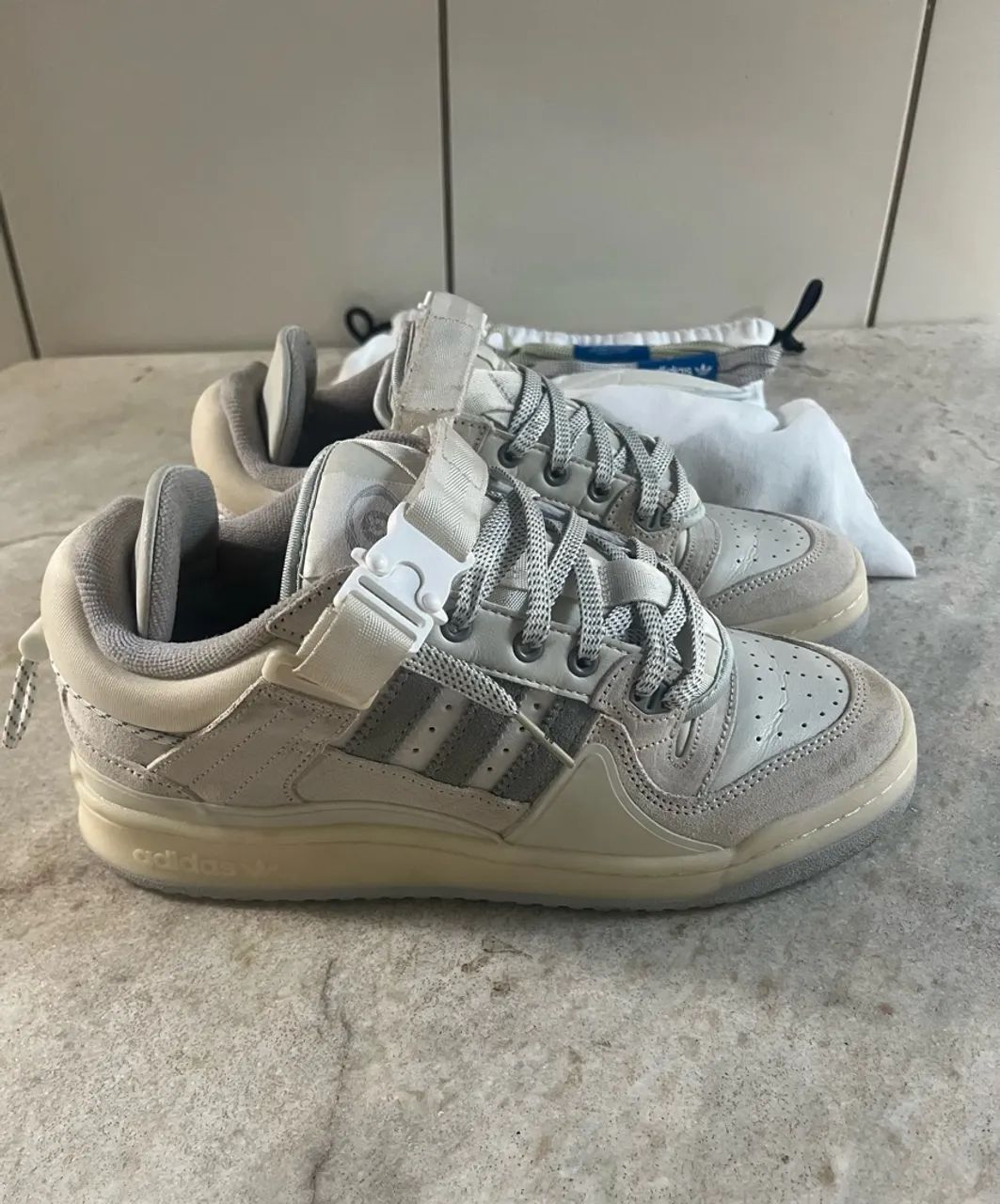 Forum low x bad bunny white - Foto 2