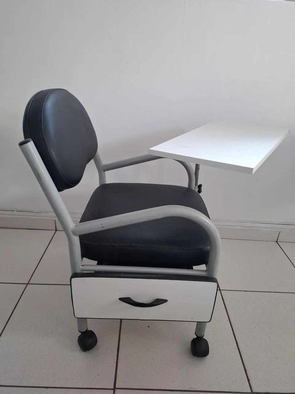 Cadeira para manicure