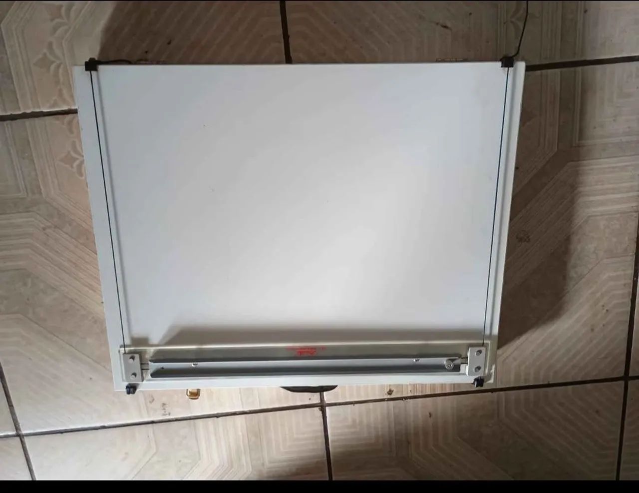 Prancheta Para Desenho A3 Trident Com Maleta Ref 5000 Usada